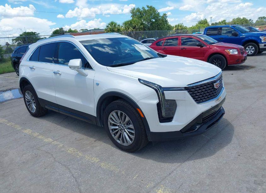 2024 Cadillac Xt4 AWD PREMIUM LUXURY (VIN 1GYFZDR47RF142573) main photo