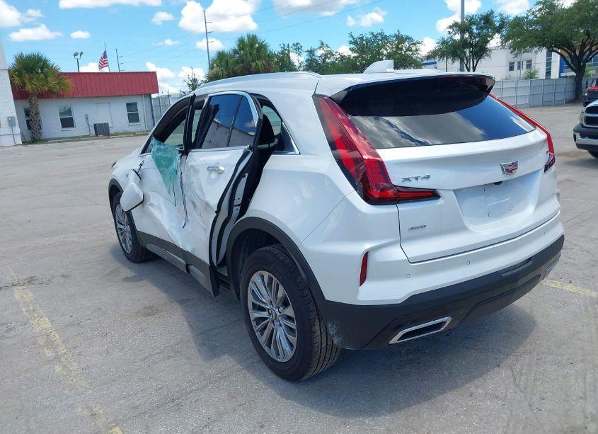 Photo 3 of 2024 Cadillac Xt4 AWD PREMIUM LUXURY (VIN 1GYFZDR47RF142573)
