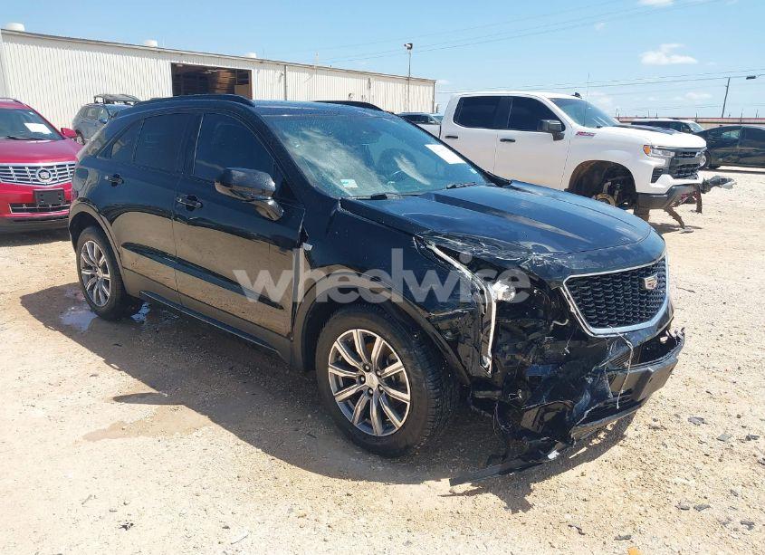2019 Cadillac Xt4 SPORT (VIN 1GYFZER44KF103029) main photo