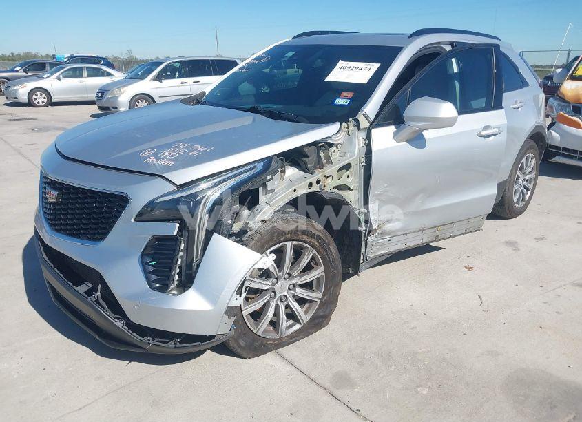 Photo 2 of 2019 Cadillac Xt4 SPORT (VIN 1GYFZER47KF213315)