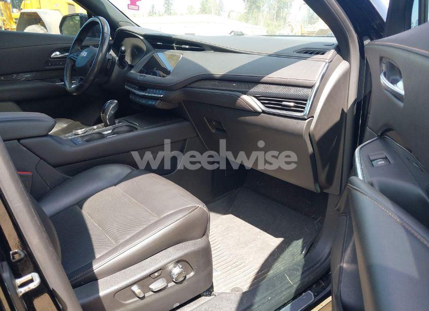 Photo 5 of 2019 Cadillac Xt4 SPORT (VIN 1GYFZFR48KF119062)