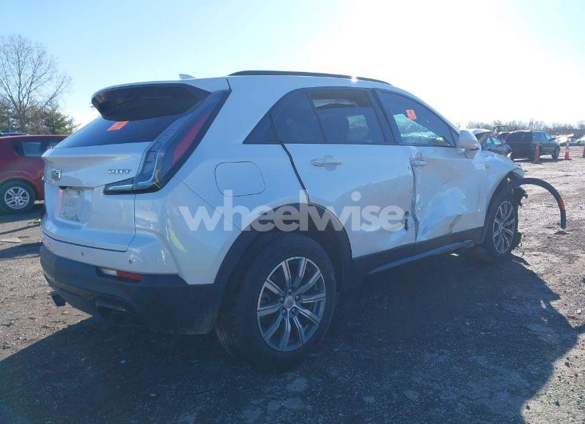 Photo 4 of 2019 Cadillac Xt4 SPORT (VIN 1GYFZFR48KF134631)