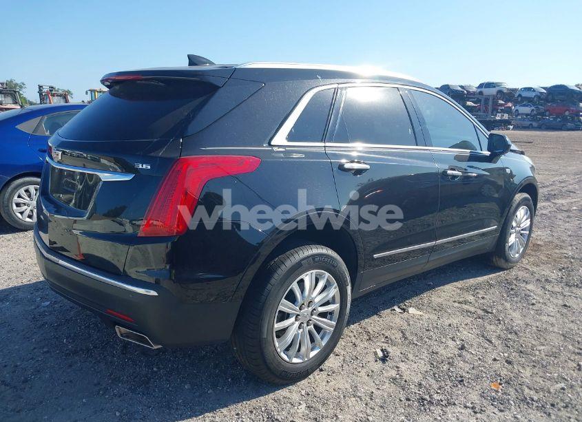 Photo 4 of 2018 Cadillac Xt5 STANDARD (VIN 1GYKNARS1JZ241299)