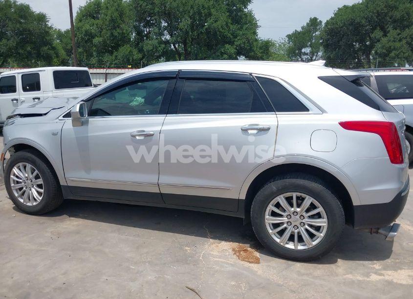 Photo 15 of 2019 Cadillac Xt5 STANDARD (VIN 1GYKNARS1KZ235391)