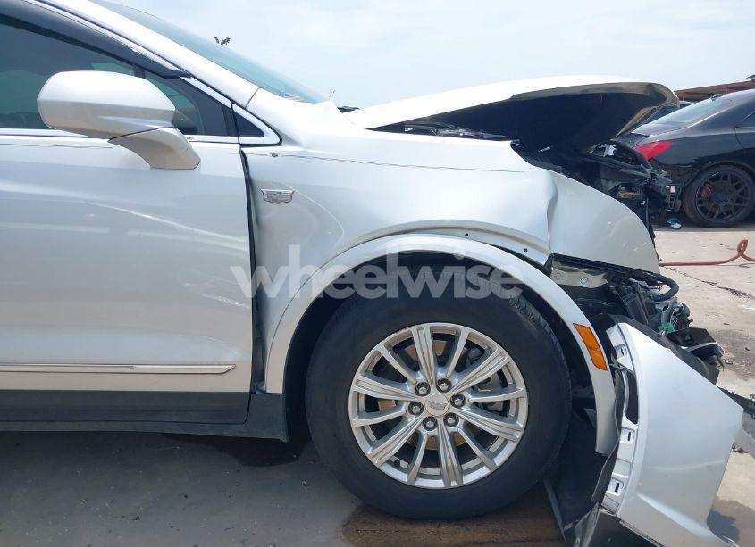 Photo 18 of 2019 Cadillac Xt5 STANDARD (VIN 1GYKNARS1KZ235391)