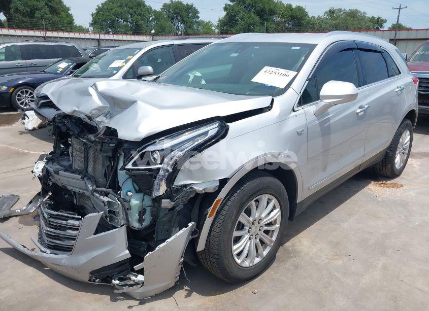 Photo 2 of 2019 Cadillac Xt5 STANDARD (VIN 1GYKNARS1KZ235391)