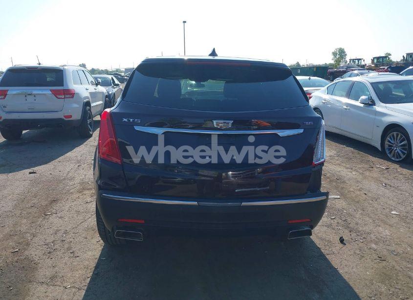 Photo 16 of 2018 Cadillac Xt5 STANDARD (VIN 1GYKNARS2JZ145570)