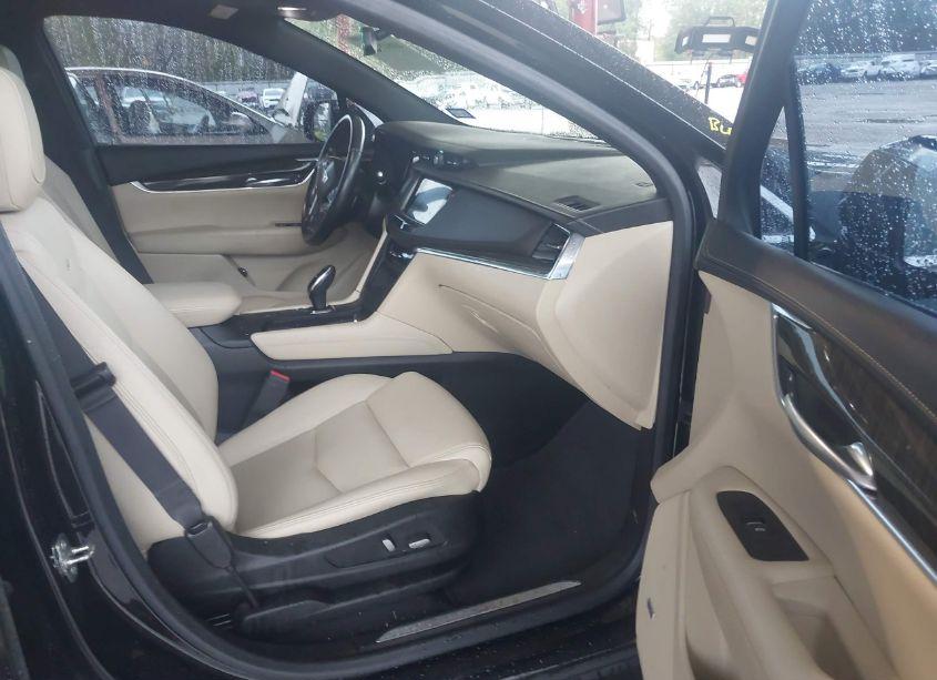 Photo 5 of 2019 Cadillac Xt5 STANDARD (VIN 1GYKNARS2KZ107421)