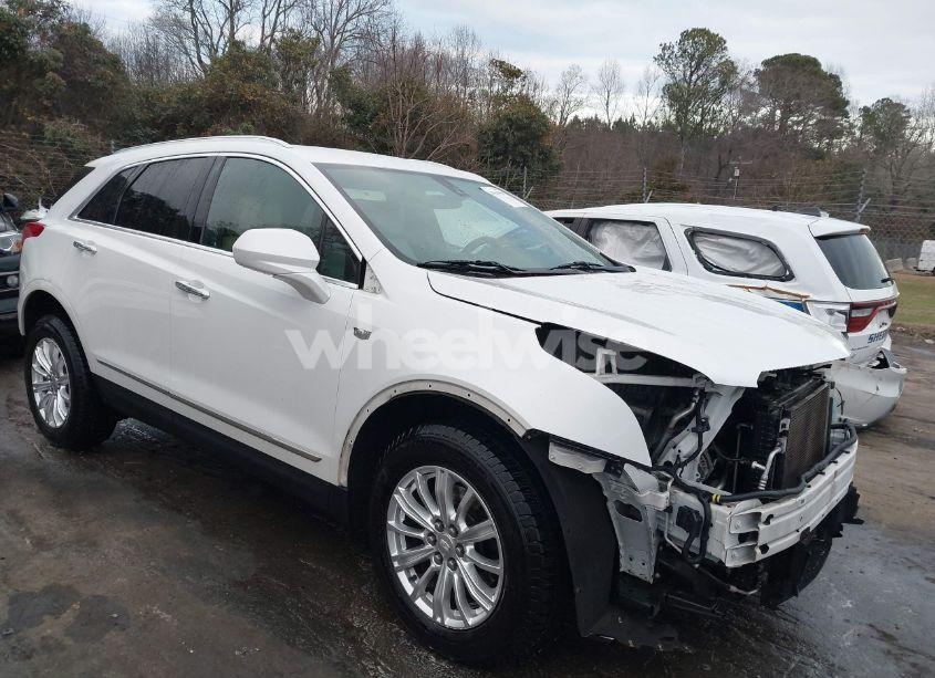 2017 Cadillac Xt5 STANDARD (VIN 1GYKNARS3HZ240360) main photo