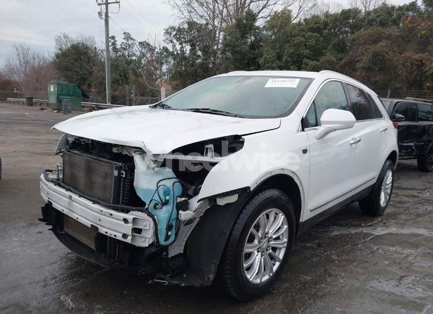 Photo 2 of 2017 Cadillac Xt5 STANDARD (VIN 1GYKNARS3HZ240360)