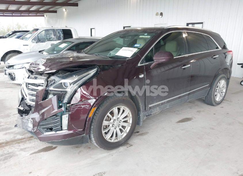 Photo 2 of 2018 Cadillac Xt5 STANDARD (VIN 1GYKNARS3JZ128633)