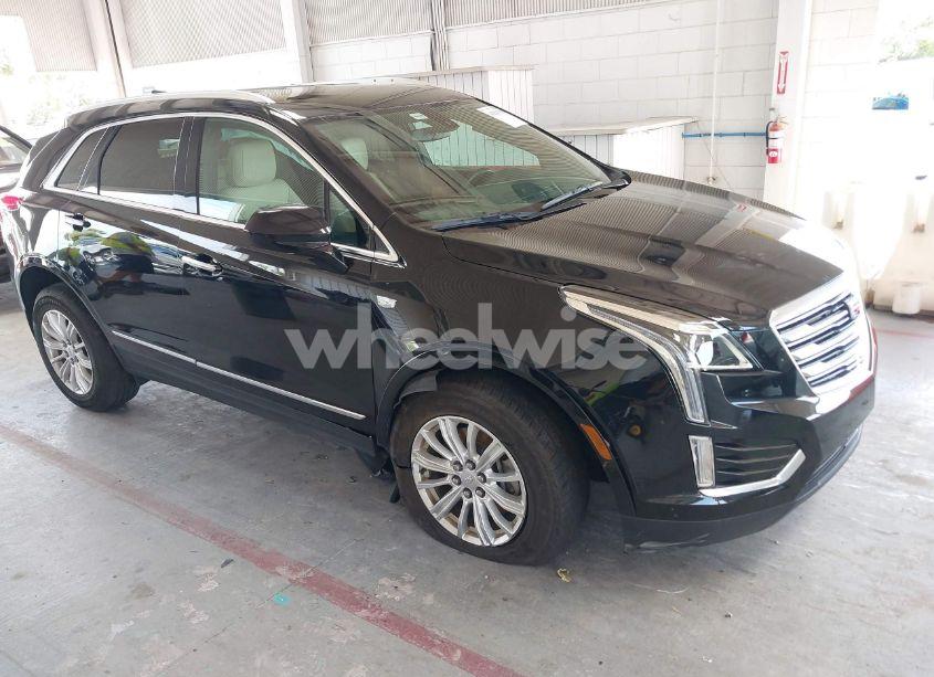 2017 Cadillac Xt5 STANDARD (VIN 1GYKNARS4HZ177155) main photo