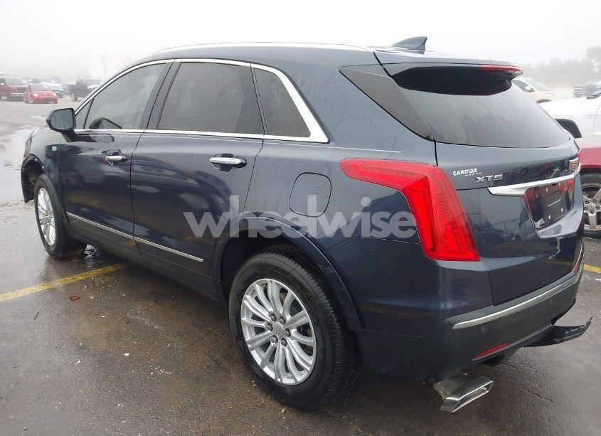 Photo 3 of 2019 Cadillac Xt5 STANDARD (VIN 1GYKNARS4KZ170181)