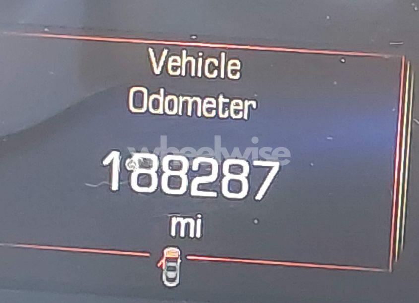 Photo 15 of 2017 Cadillac Xt5 STANDARD (VIN 1GYKNARS5HZ106370)