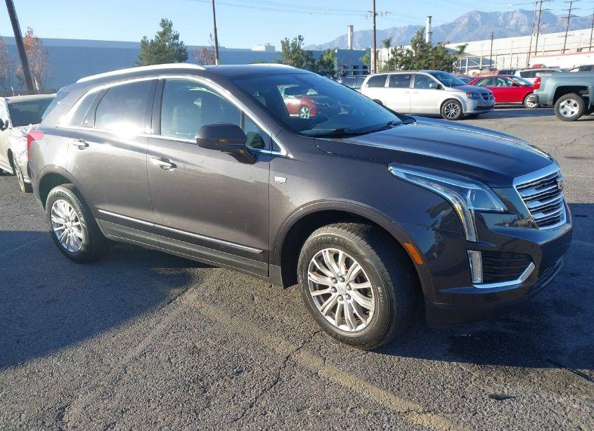 2017 Cadillac Xt5 STANDARD (VIN 1GYKNARS5HZ207974) main photo