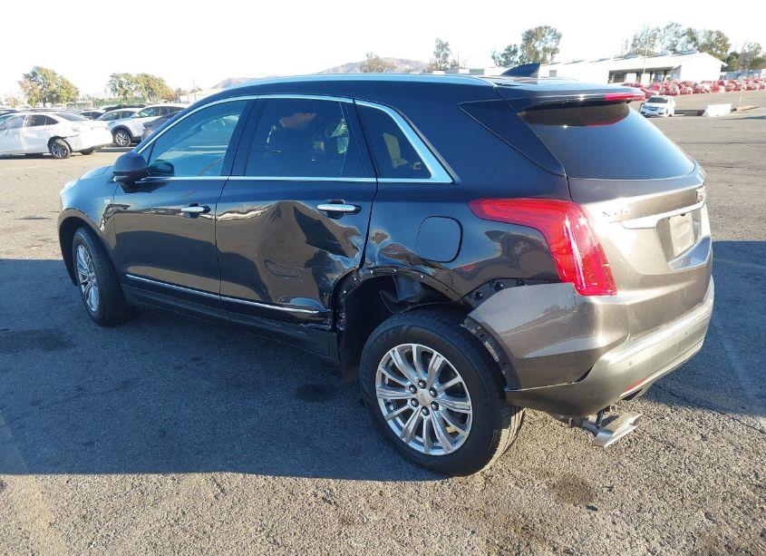 Photo 3 of 2017 Cadillac Xt5 STANDARD (VIN 1GYKNARS5HZ207974)