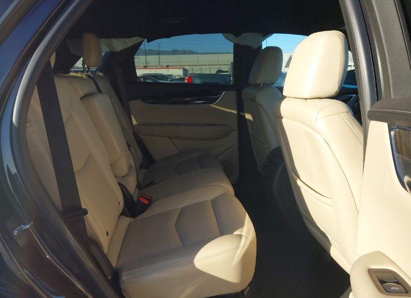 Photo 8 of 2017 Cadillac Xt5 STANDARD (VIN 1GYKNARS5HZ207974)