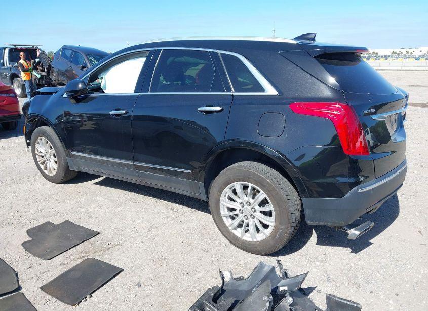 Photo 3 of 2019 Cadillac Xt5 STANDARD (VIN 1GYKNARS6KZ300476)