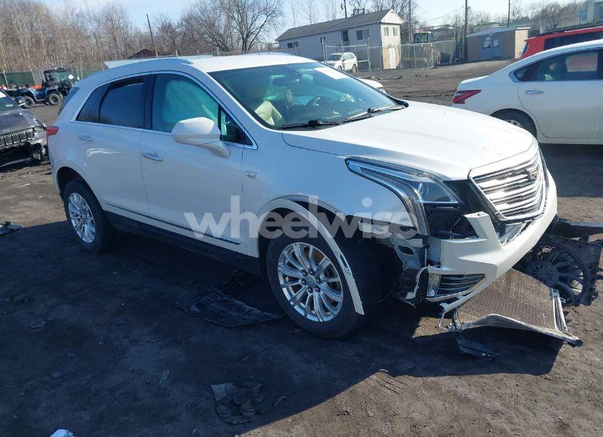 2018 Cadillac Xt5 STANDARD (VIN 1GYKNARS8JZ125257) main photo