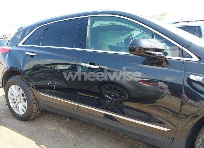 Photo 14 of 2017 Cadillac Xt5 STANDARD (VIN 1GYKNARS9HZ326806)