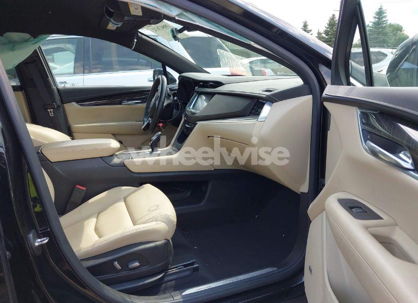 Photo 5 of 2017 Cadillac Xt5 STANDARD (VIN 1GYKNARS9HZ326806)