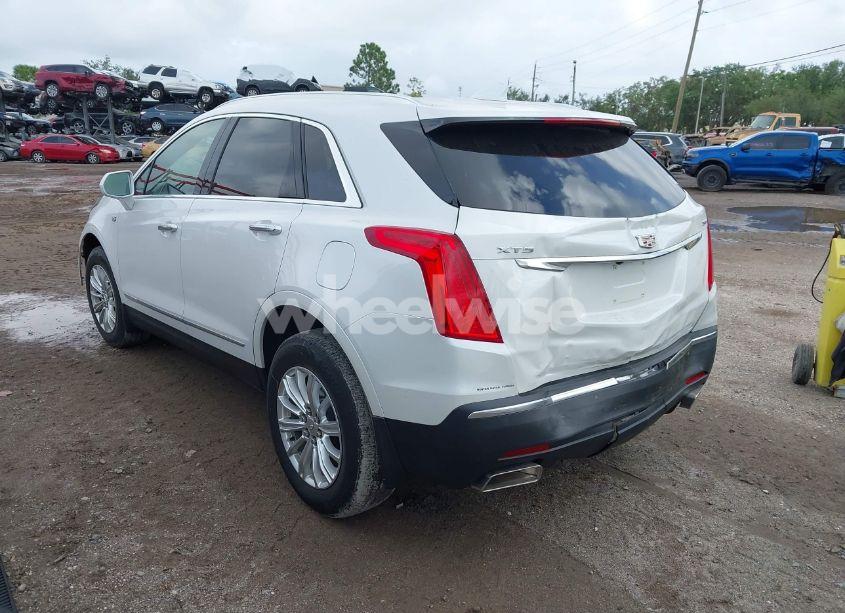 Photo 3 of 2017 Cadillac Xt5 STANDARD (VIN 1GYKNARSXHZ324675)