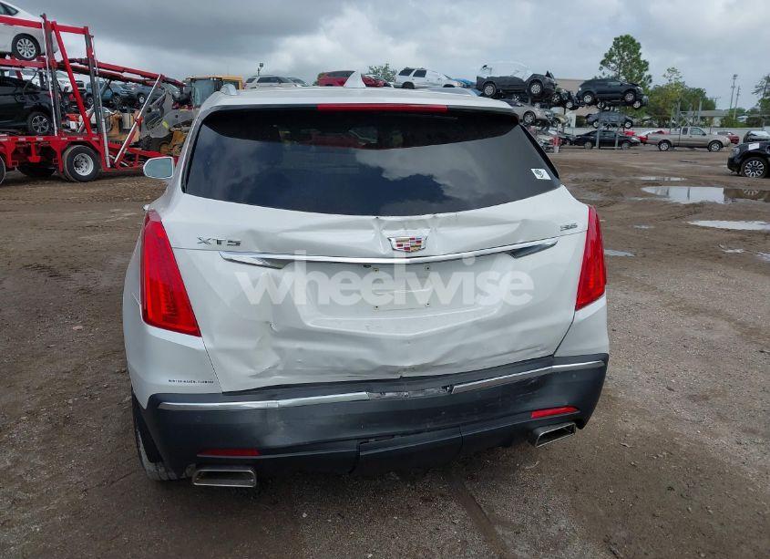 Photo 6 of 2017 Cadillac Xt5 STANDARD (VIN 1GYKNARSXHZ324675)