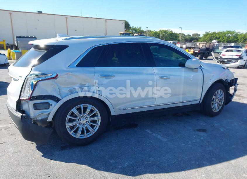 Photo 6 of 2019 Cadillac Xt5 STANDARD (VIN 1GYKNARSXKZ181007)