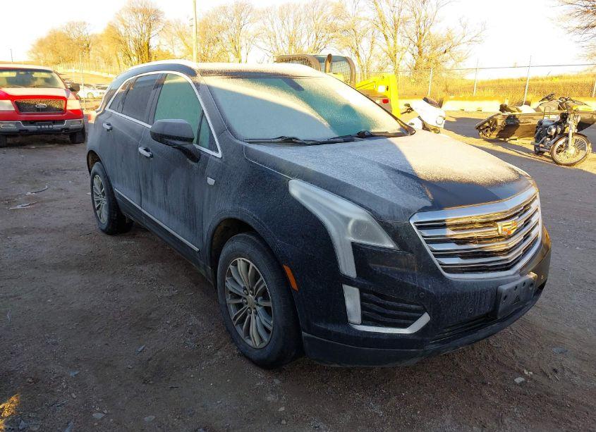 2017 Cadillac Xt5 LUXURY (VIN 1GYKNBRS0HZ105570) main photo