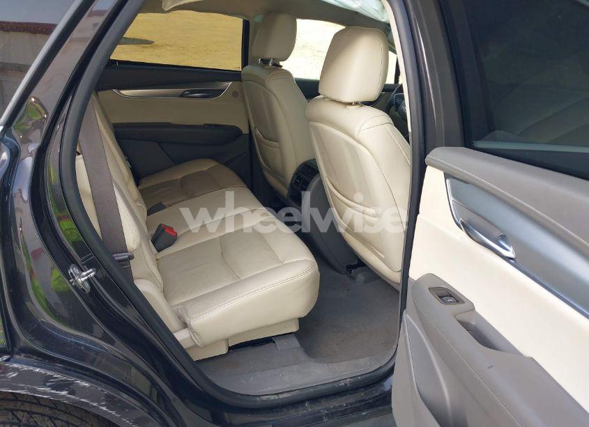 Photo 8 of 2017 Cadillac Xt5 LUXURY (VIN 1GYKNBRS0HZ105603)