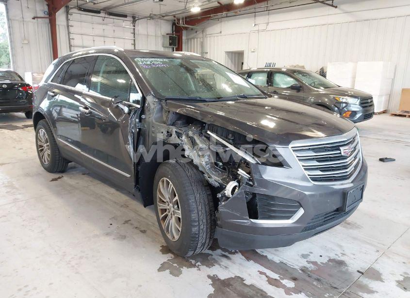 2017 Cadillac Xt5 LUXURY (VIN 1GYKNBRS0HZ115175) main photo