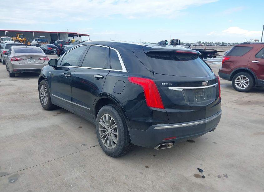 Photo 3 of 2017 Cadillac Xt5 LUXURY (VIN 1GYKNBRS0HZ320592)