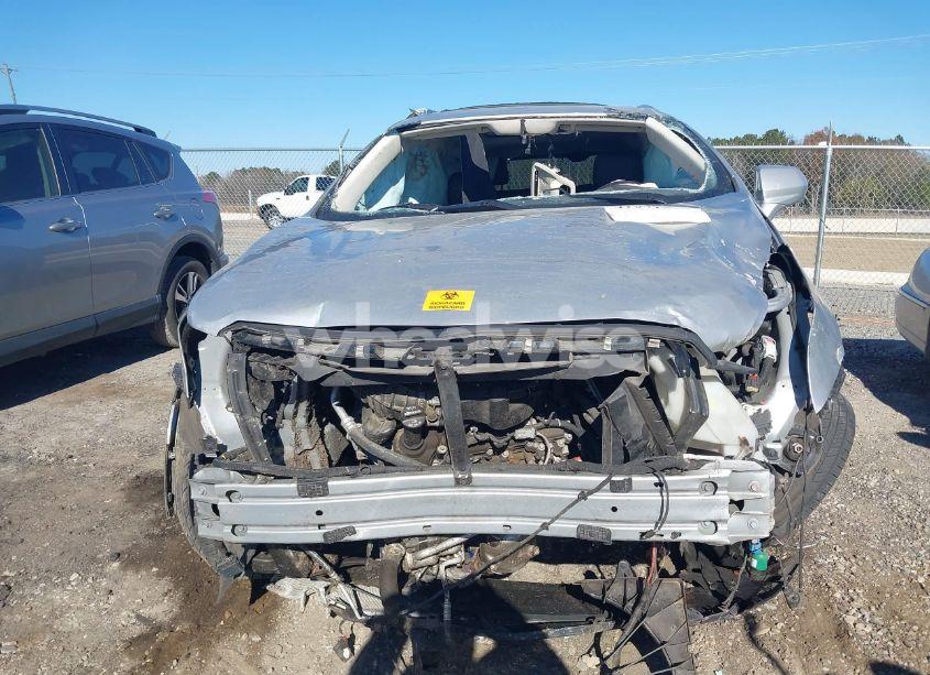 Photo 5 of 2017 Cadillac Xt5 LUXURY (VIN 1GYKNBRS1HZ125276)