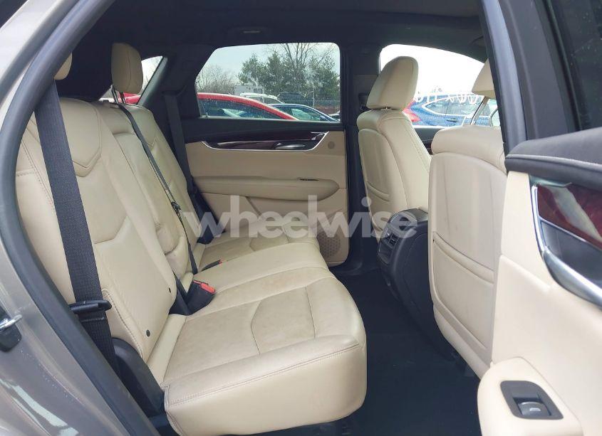 Photo 8 of 2017 Cadillac Xt5 LUXURY (VIN 1GYKNBRS2HZ279107)