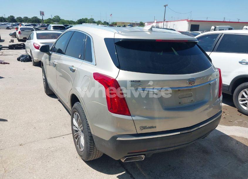 Photo 3 of 2017 Cadillac Xt5 LUXURY (VIN 1GYKNBRS3HZ120113)