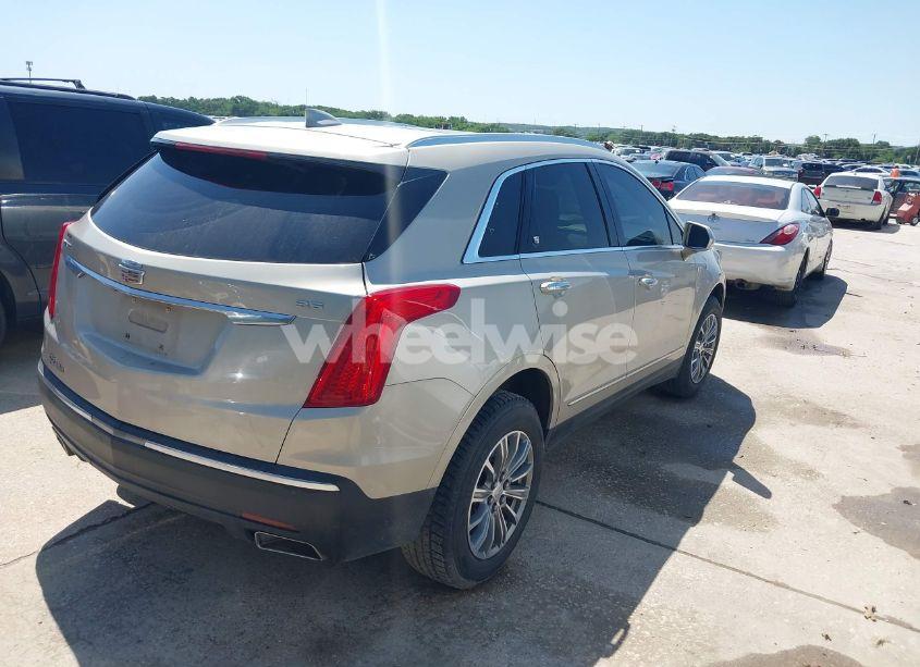 Photo 4 of 2017 Cadillac Xt5 LUXURY (VIN 1GYKNBRS3HZ120113)