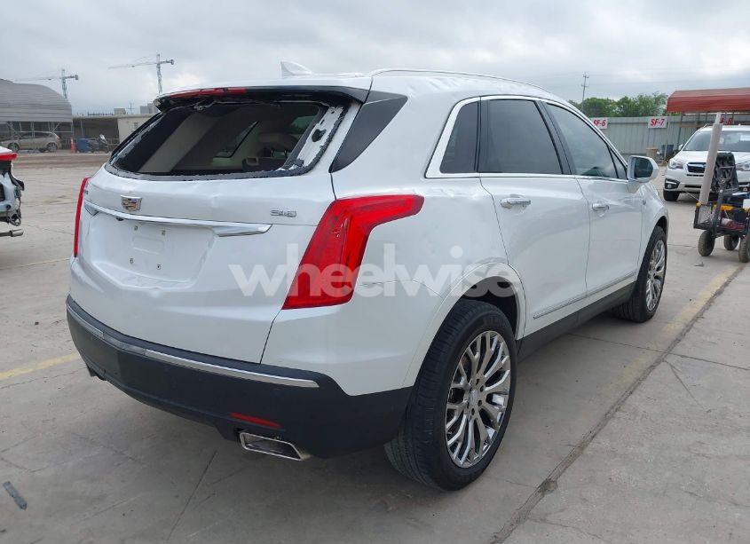 Photo 4 of 2017 Cadillac Xt5 LUXURY (VIN 1GYKNBRS3HZ195197)