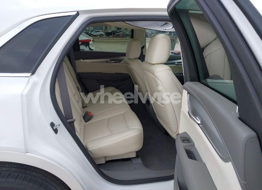 Photo 8 of 2017 Cadillac Xt5 LUXURY (VIN 1GYKNBRS3HZ195197)