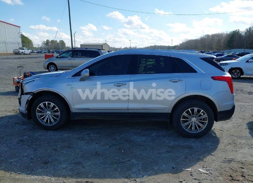 Photo 15 of 2017 Cadillac Xt5 LUXURY (VIN 1GYKNBRS3HZ245452)