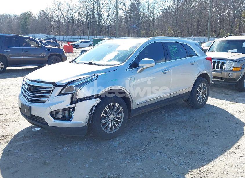 Photo 2 of 2017 Cadillac Xt5 LUXURY (VIN 1GYKNBRS3HZ245452)