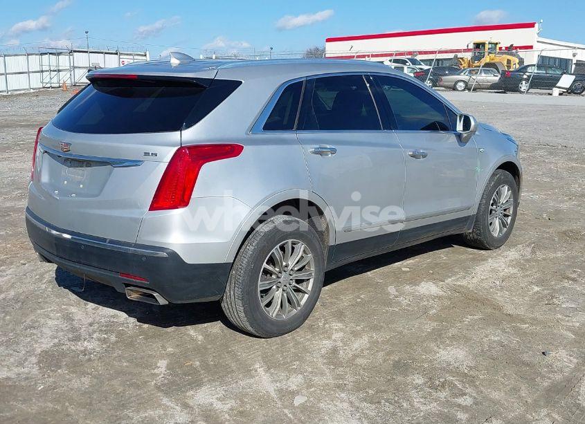 Photo 4 of 2017 Cadillac Xt5 LUXURY (VIN 1GYKNBRS3HZ245452)