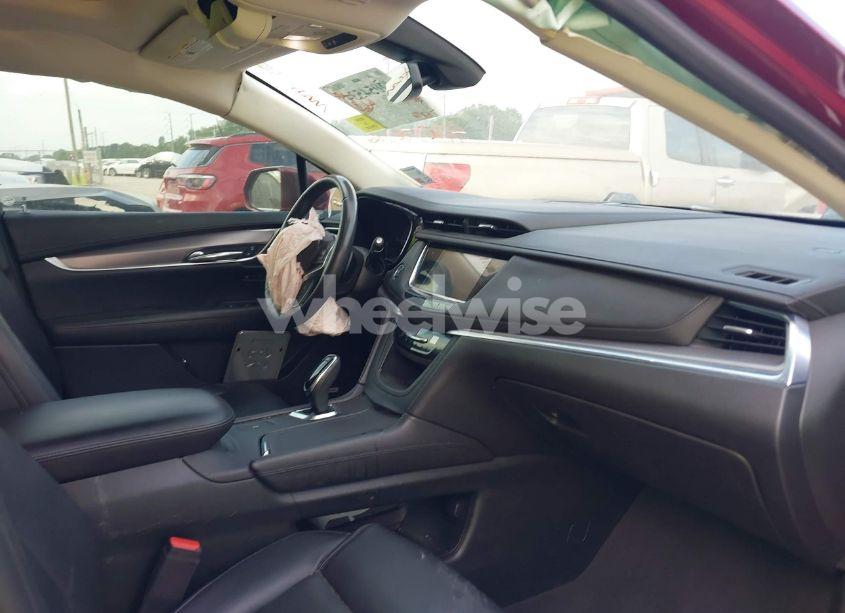 Photo 5 of 2017 Cadillac Xt5 LUXURY (VIN 1GYKNBRS4HZ157025)