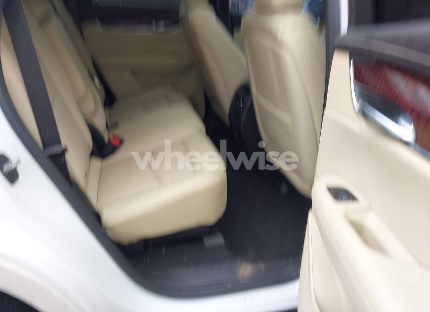 Photo 8 of 2017 Cadillac Xt5 LUXURY (VIN 1GYKNBRS4HZ197282)