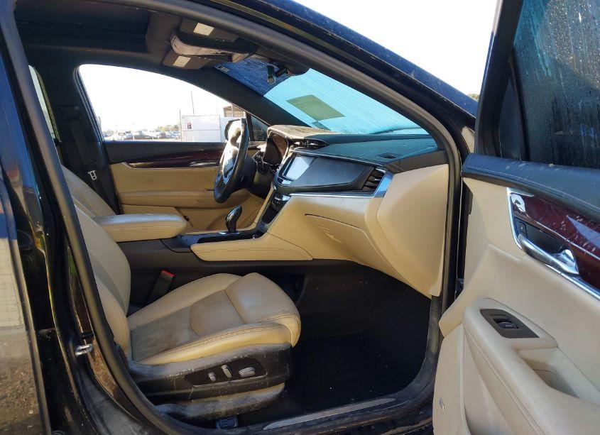 Photo 5 of 2017 Cadillac Xt5 LUXURY (VIN 1GYKNBRS4HZ319347)