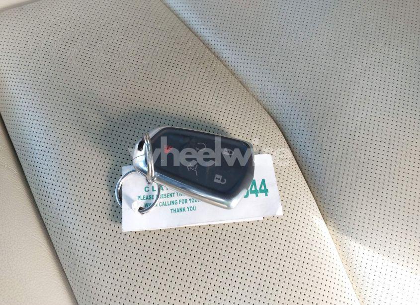 Photo 11 of 2017 Cadillac Xt5 LUXURY (VIN 1GYKNBRS6HZ186123)