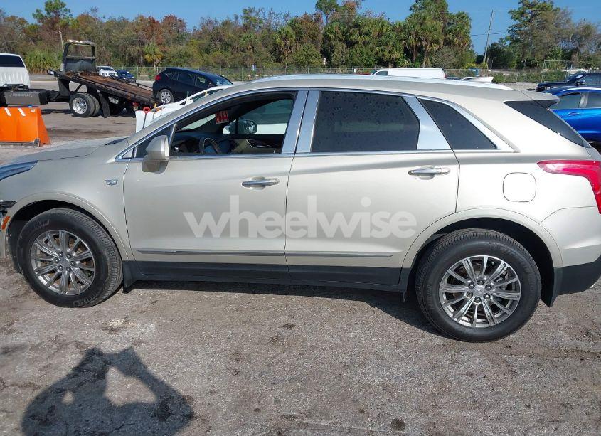 Photo 15 of 2017 Cadillac Xt5 LUXURY (VIN 1GYKNBRS6HZ186123)