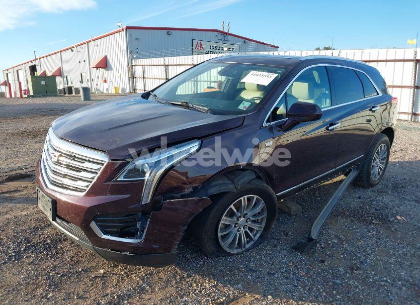 Photo 2 of 2017 Cadillac Xt5 LUXURY (VIN 1GYKNBRS6HZ189166)