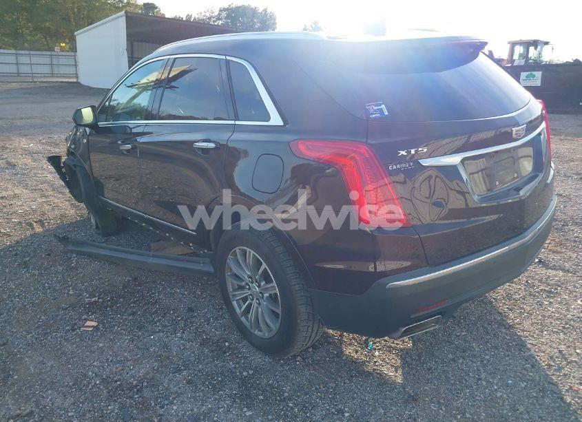 Photo 3 of 2017 Cadillac Xt5 LUXURY (VIN 1GYKNBRS6HZ189166)