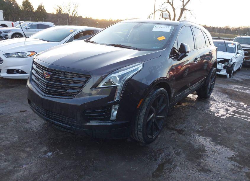 Photo 2 of 2017 Cadillac Xt5 LUXURY (VIN 1GYKNBRS6HZ279756)