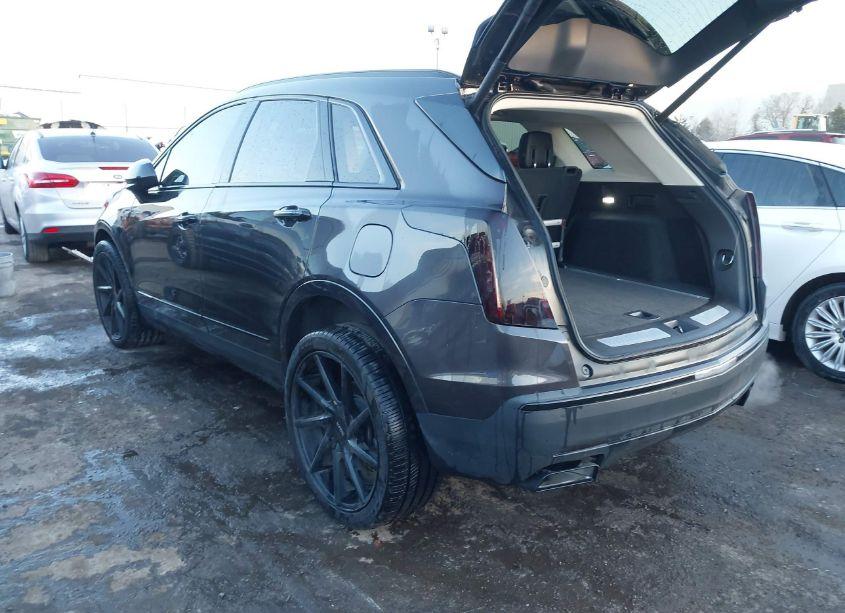 Photo 3 of 2017 Cadillac Xt5 LUXURY (VIN 1GYKNBRS6HZ279756)